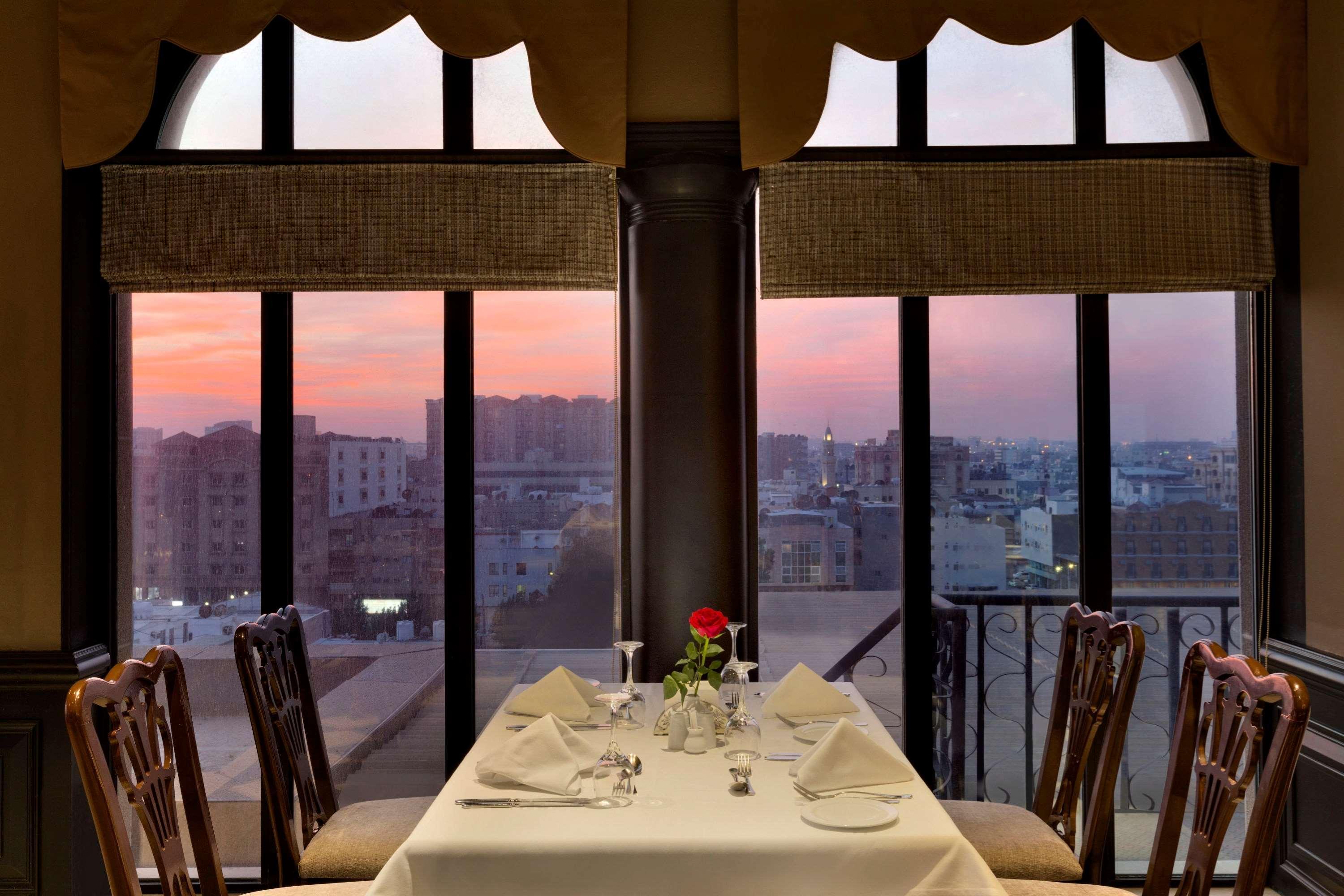 Hawthorn Suites By Wyndham Al Khobar Exterior foto