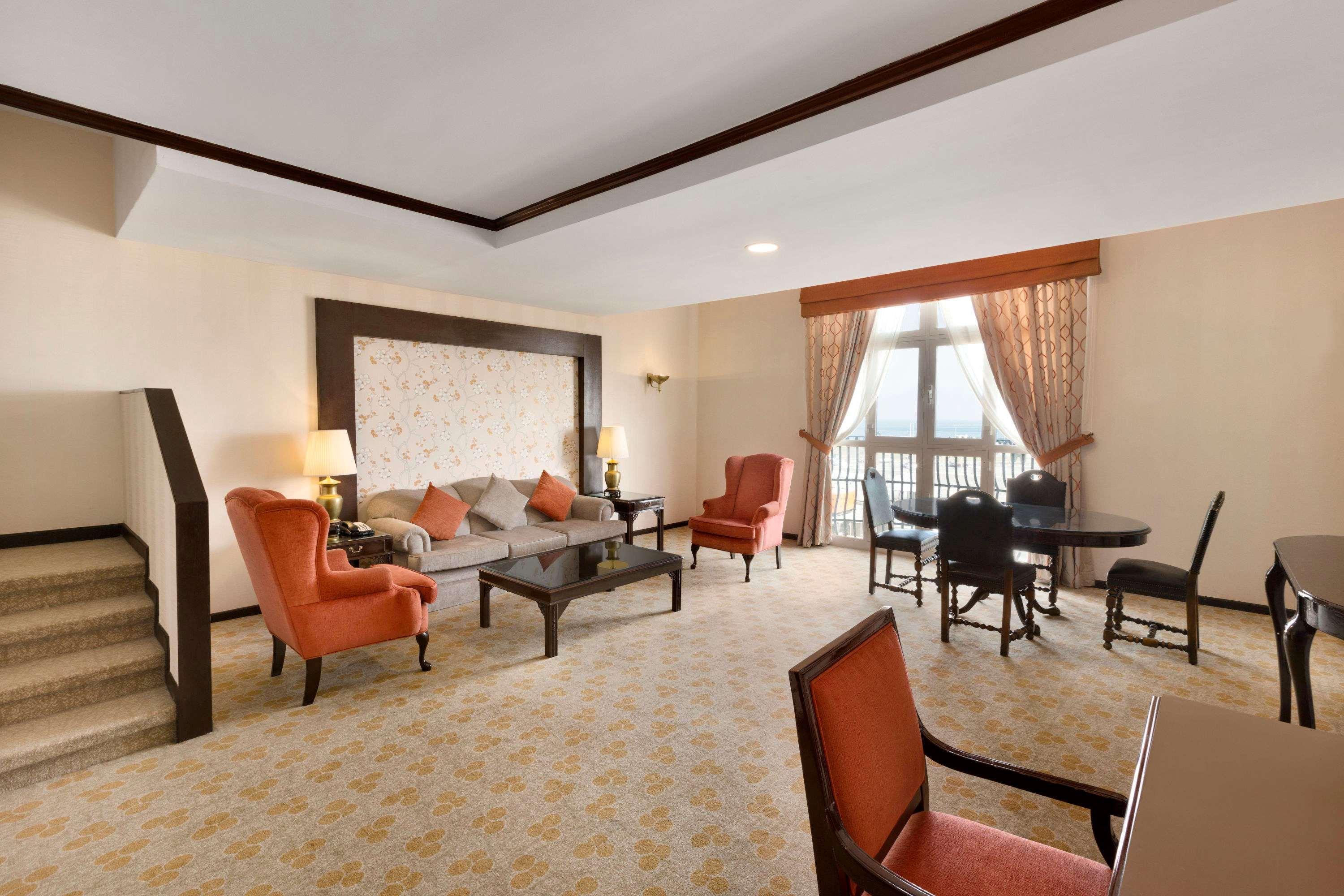 Hawthorn Suites By Wyndham Al Khobar Exterior foto